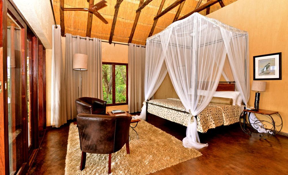 Gorges Lodge Victoria Falls Eksteriør bilde