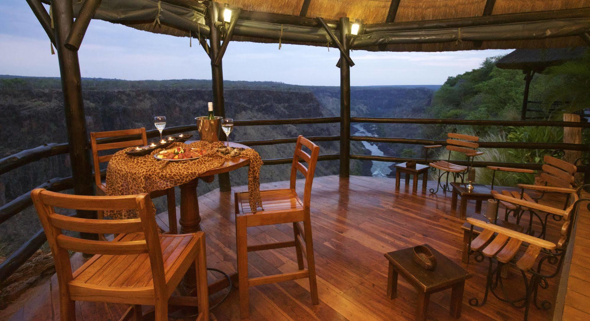 Gorges Lodge Victoria Falls Eksteriør bilde